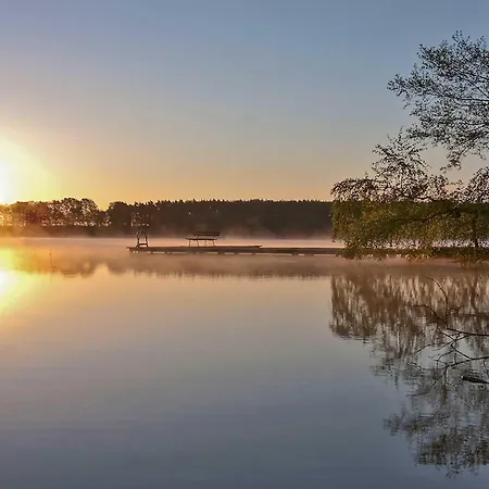 Eisvogel - Ihr Rueckzugsort Am Loppiner *