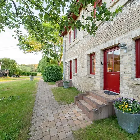 Eisvogel - Ihr Rueckzugsort Am Loppiner アパート Jabel