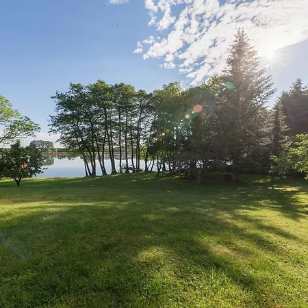 Eisvogel - Ihr Rueckzugsort Am Loppiner *