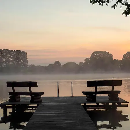 Eisvogel - Ihr Rueckzugsort Am Loppiner アパート
